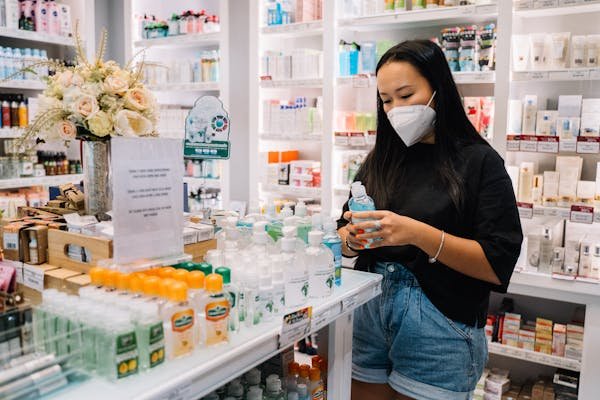Pharmacie Eiffel Commerce : services variés et promotions à savourer